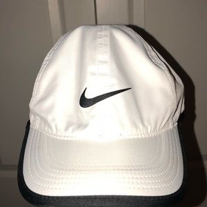 Nike Women’s dri fit hat
